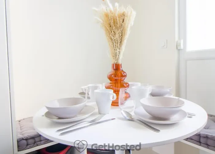 Expo - Charming - Gethosted Apartment